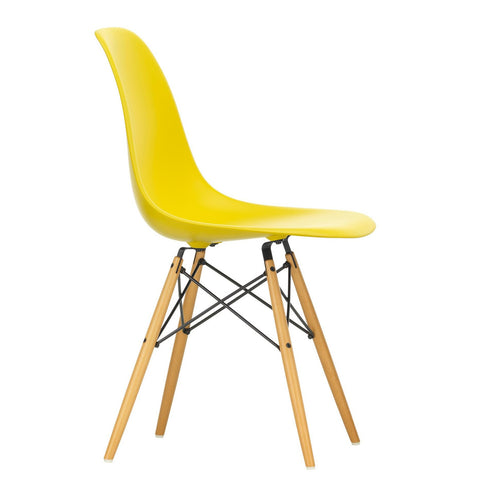 Cadeira Eames em Plástico DSW / Ácer Dourado